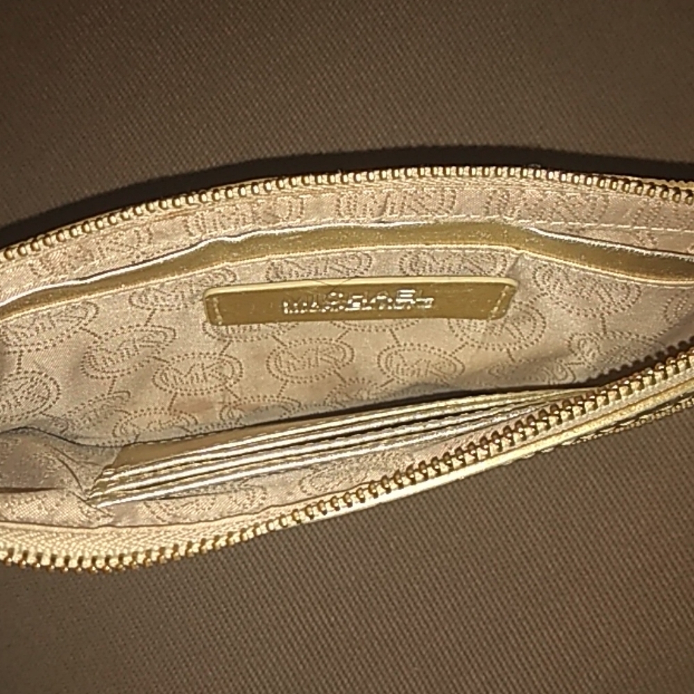 Michael Kors gold wristlet - Picture 3 of 7